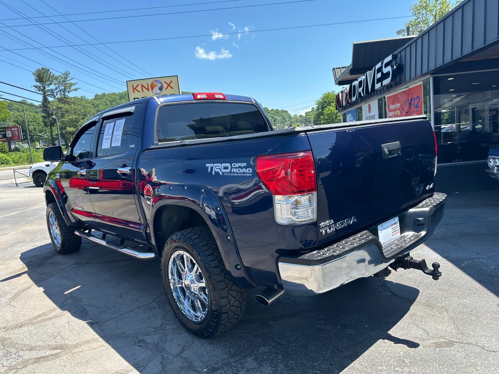 2011 Toyota Tundra Image 2