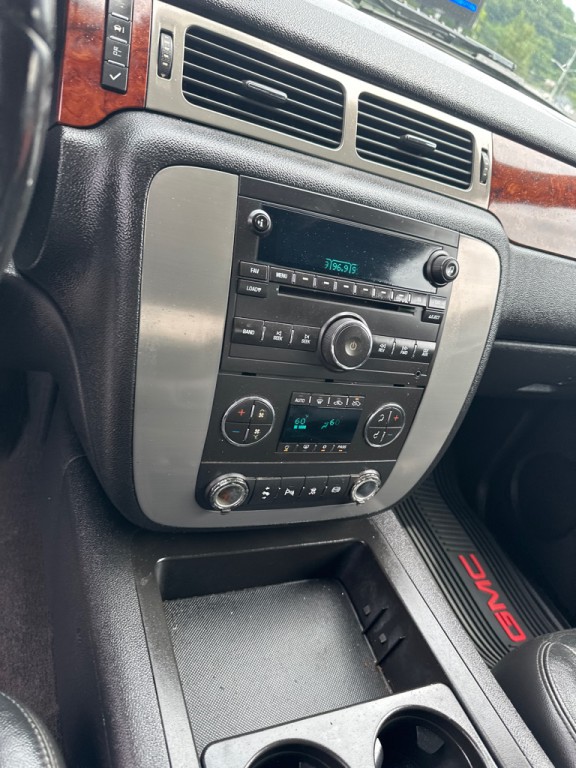 2011 GMC Sierra Image 17
