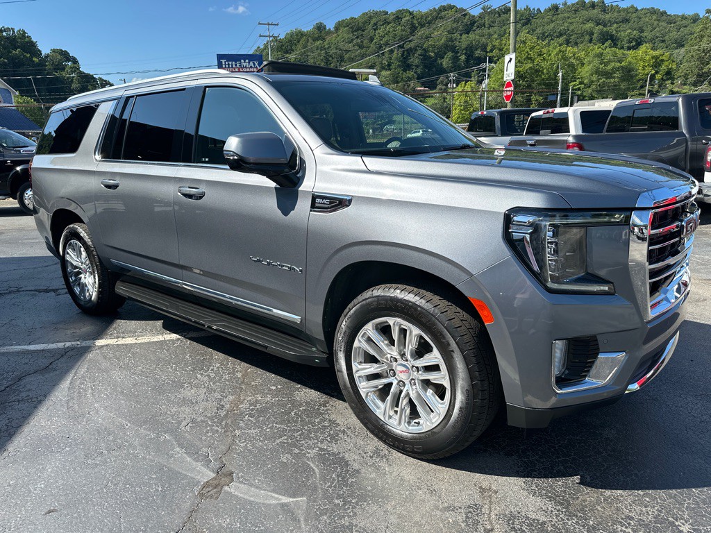 2022 GMC Yukon Image 4