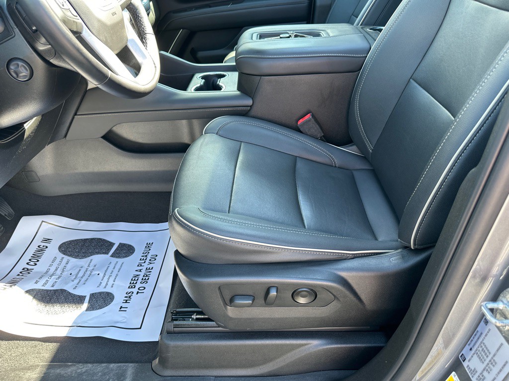 2022 GMC Yukon Image 5