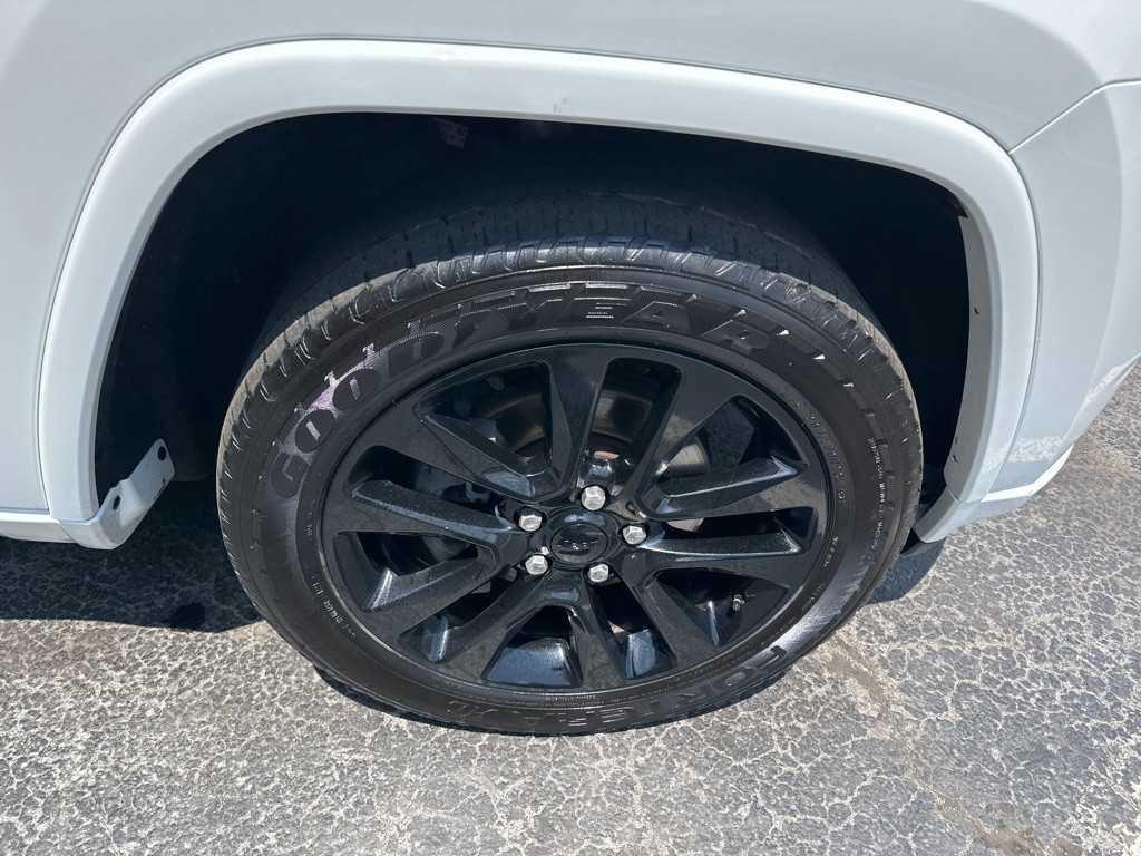 2019 Jeep Grand Cherokee Image 7