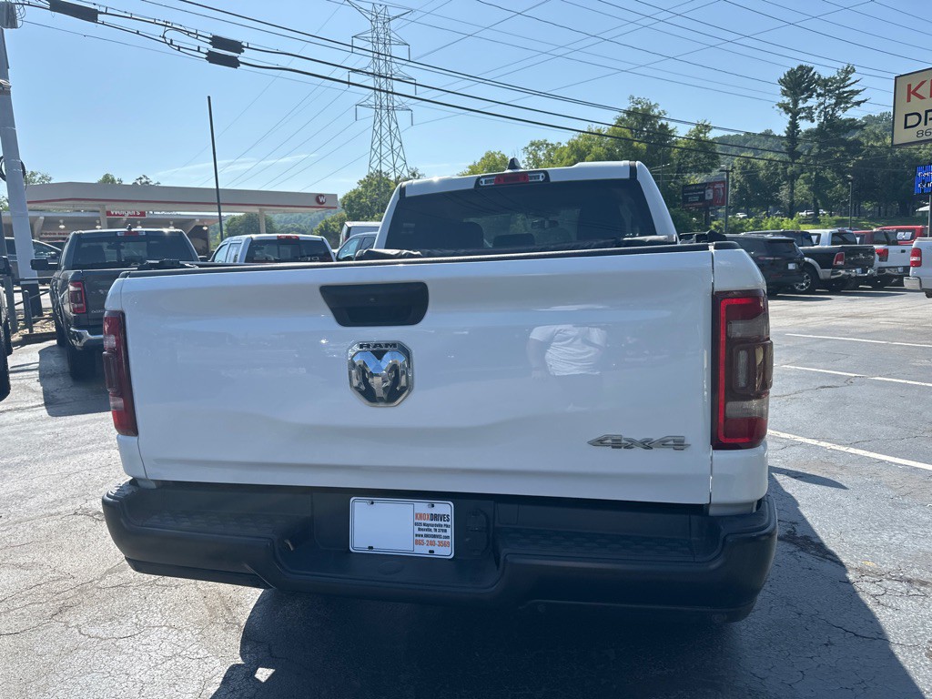 2020 RAM 1500 Image 3