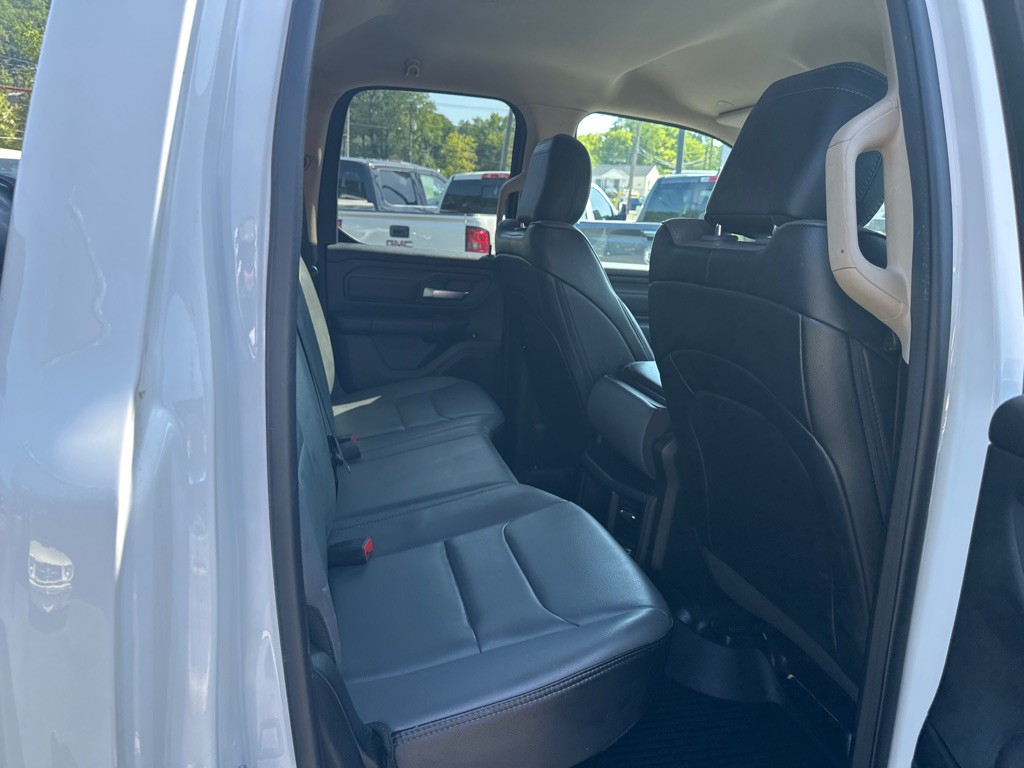 2020 RAM 1500 Image 9