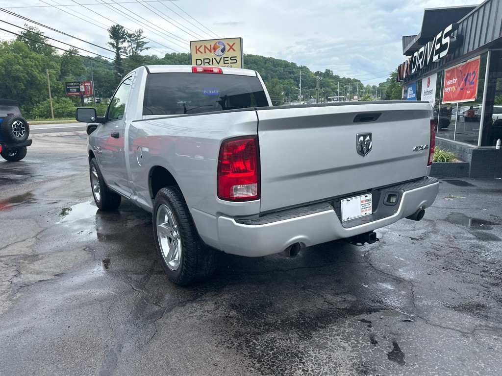 2014 RAM 1500 Image 2