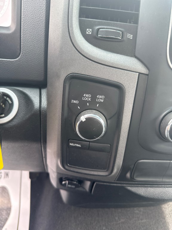 2014 RAM 1500 Image 13