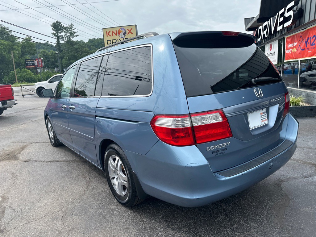 2006 Honda Odyssey Image 2