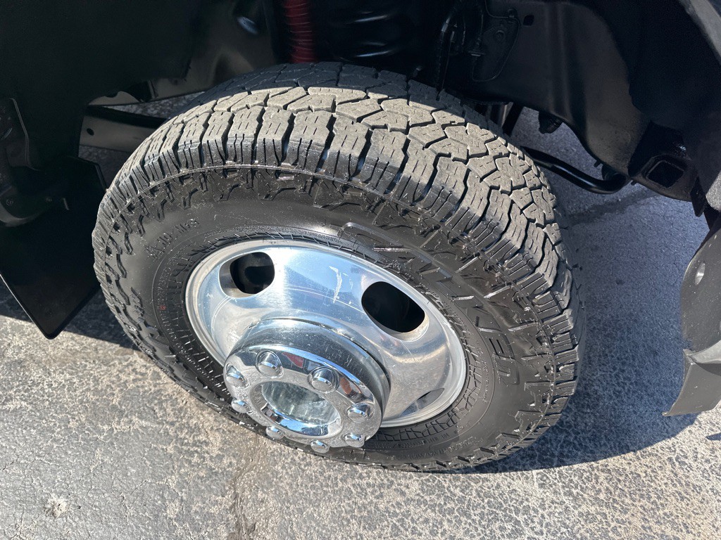 2017 Ford F-350 Image 8