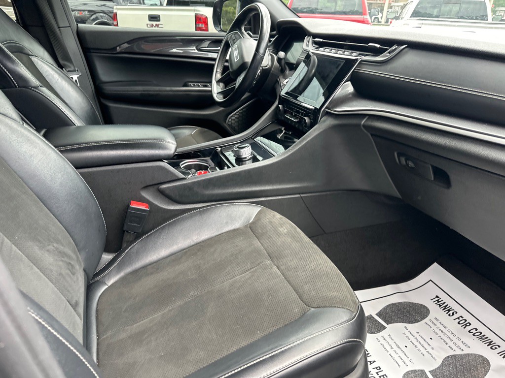 2021 Jeep Grand Cherokee Image 8