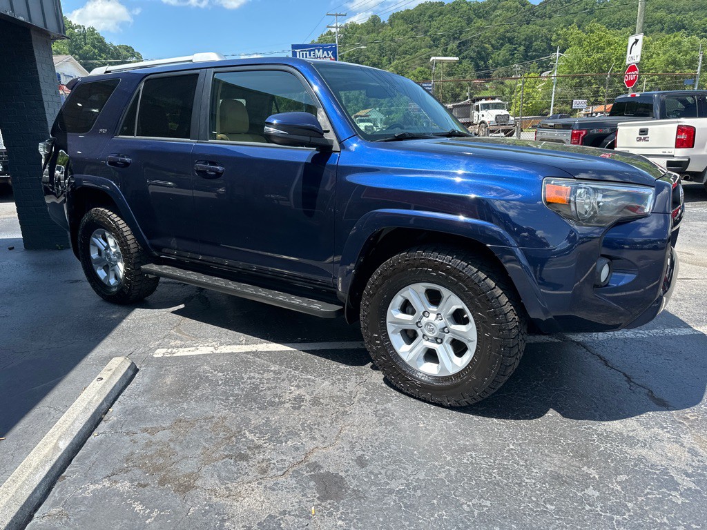2016 Toyota 4Runner Image 4