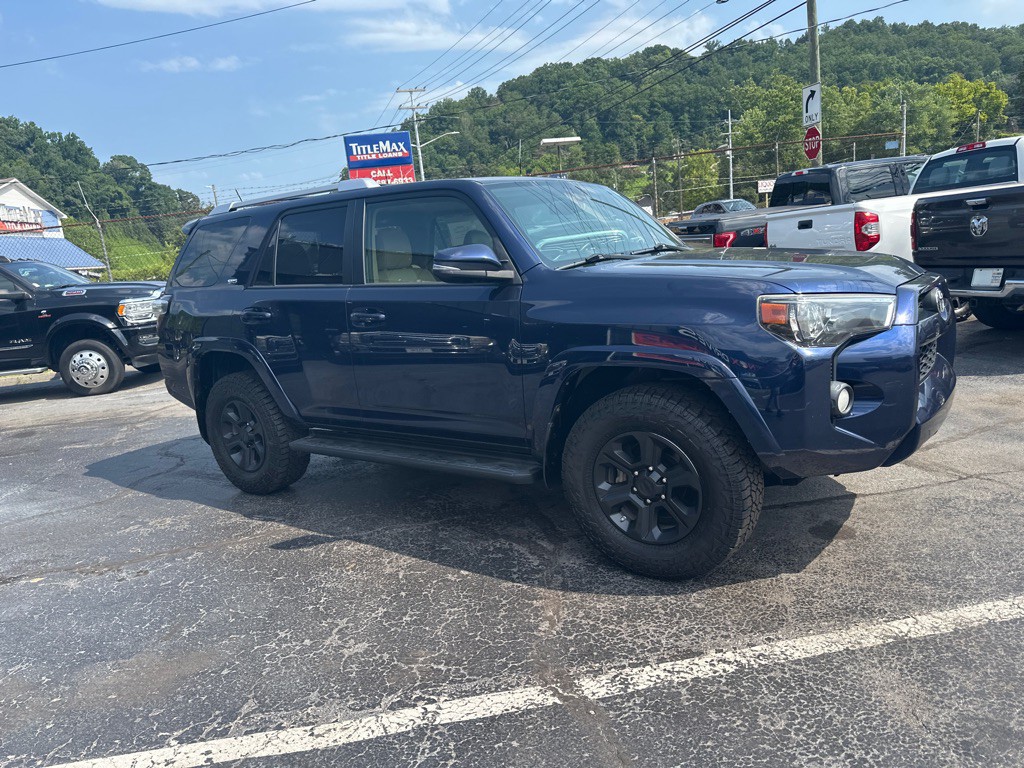 2016 Toyota 4Runner Image 4