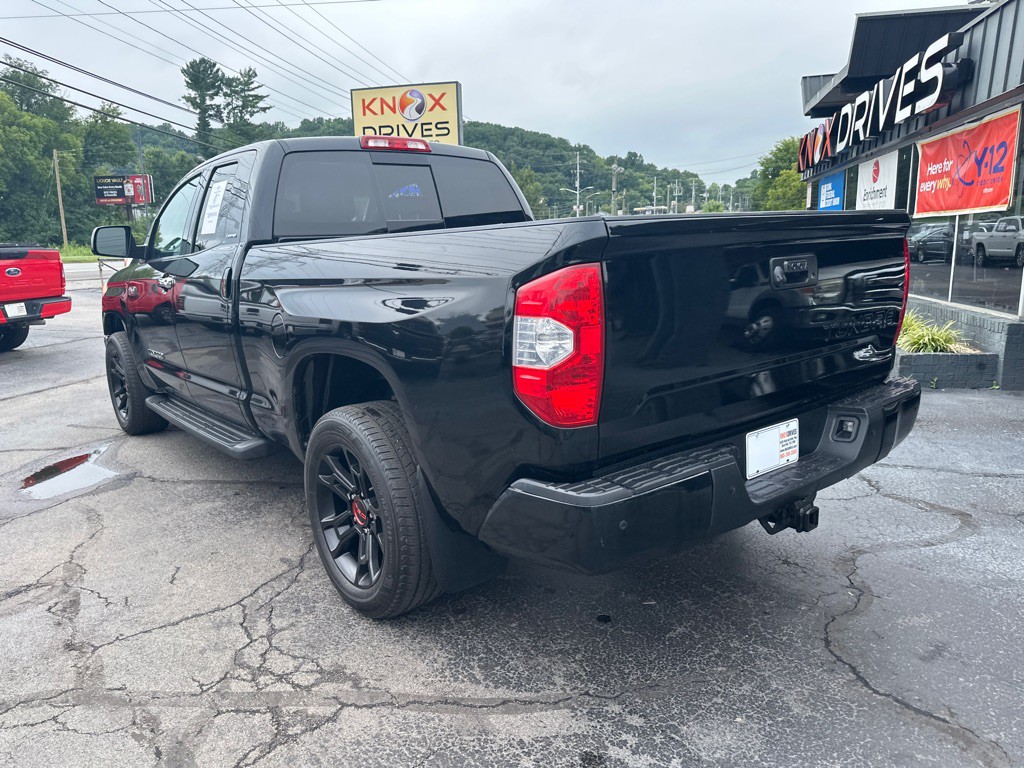 2016 Toyota Tundra Image 2