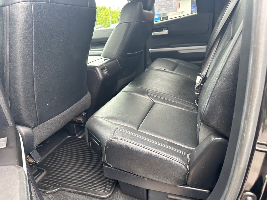 2016 Toyota Tundra Image 15