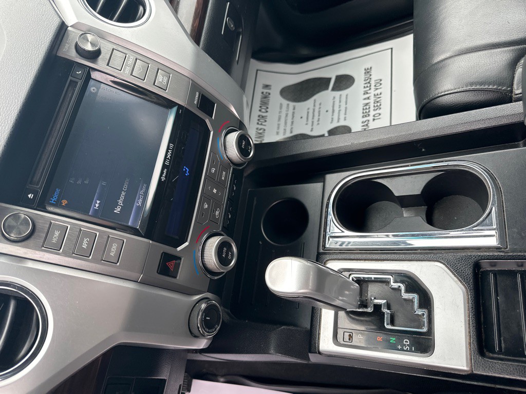 2016 Toyota Tundra Image 17
