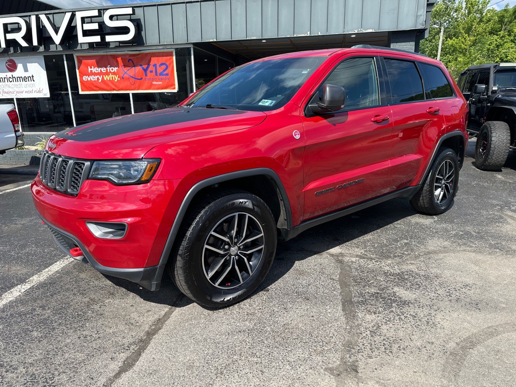 2018 Jeep Grand Cherokee Image 1