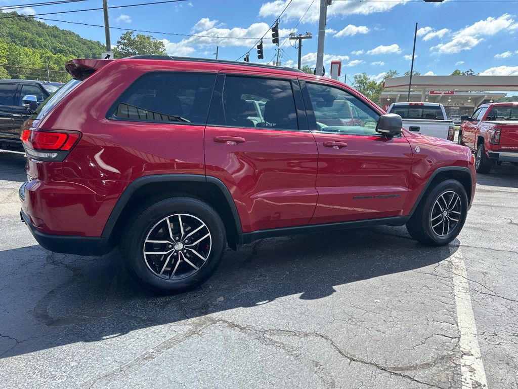 2018 Jeep Grand Cherokee Image 4