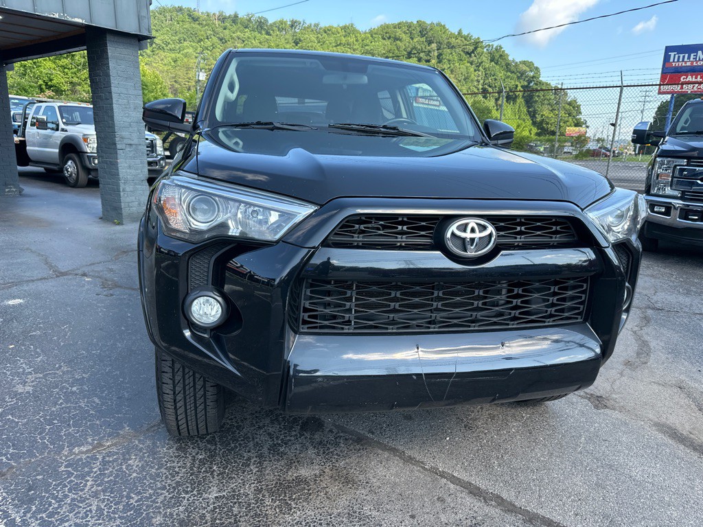 2016 Toyota 4Runner Image 6