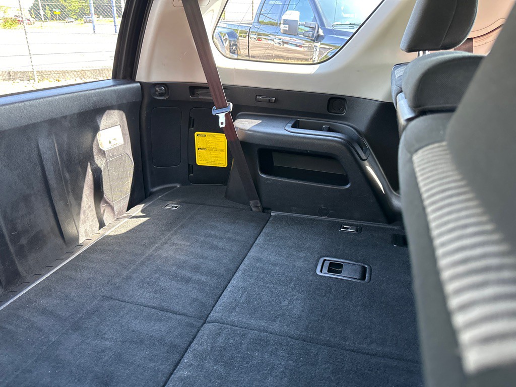 2016 Toyota 4Runner Image 11