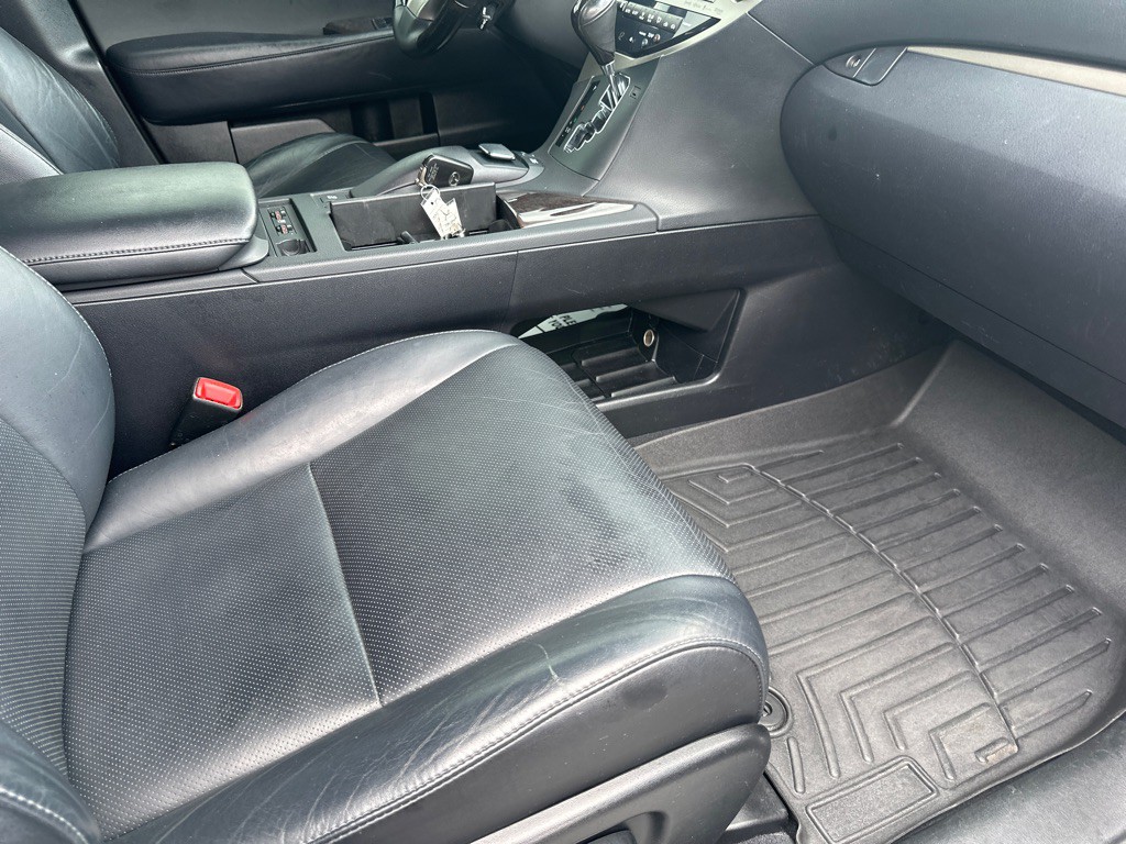 2013 Lexus RX Image 8