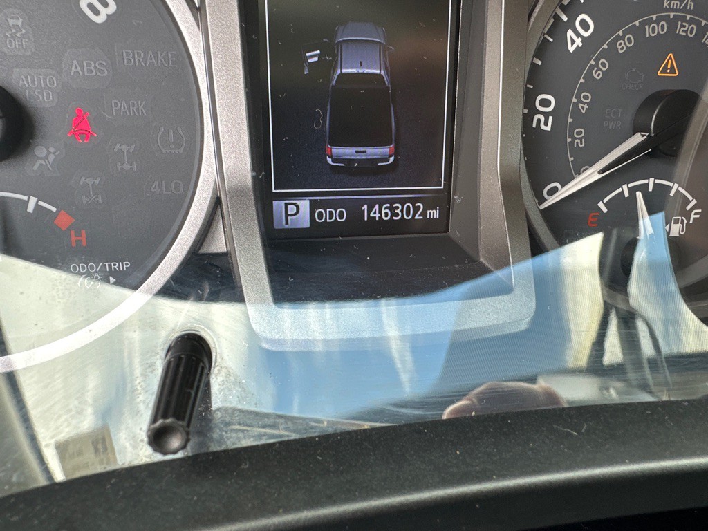 2016 Toyota Tacoma Image 14