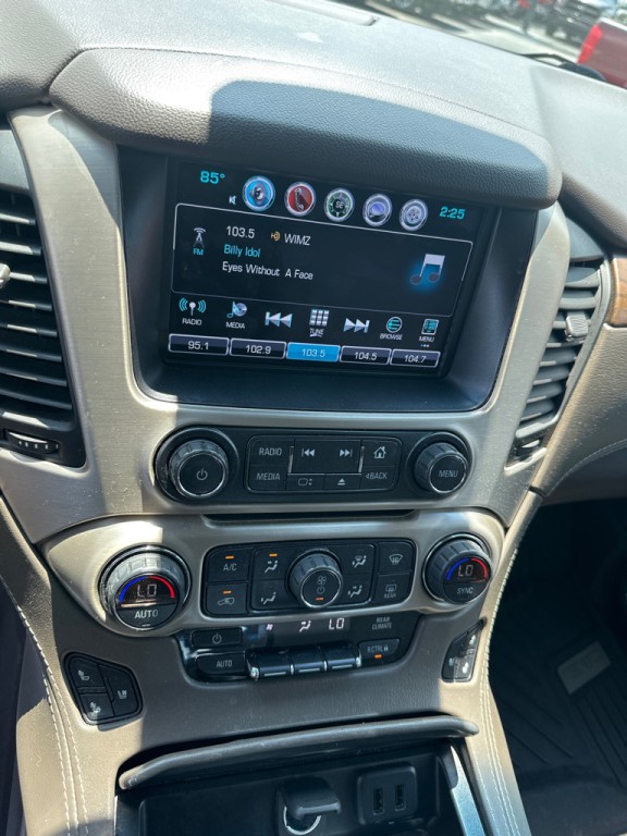 2019 GMC Yukon Image 17
