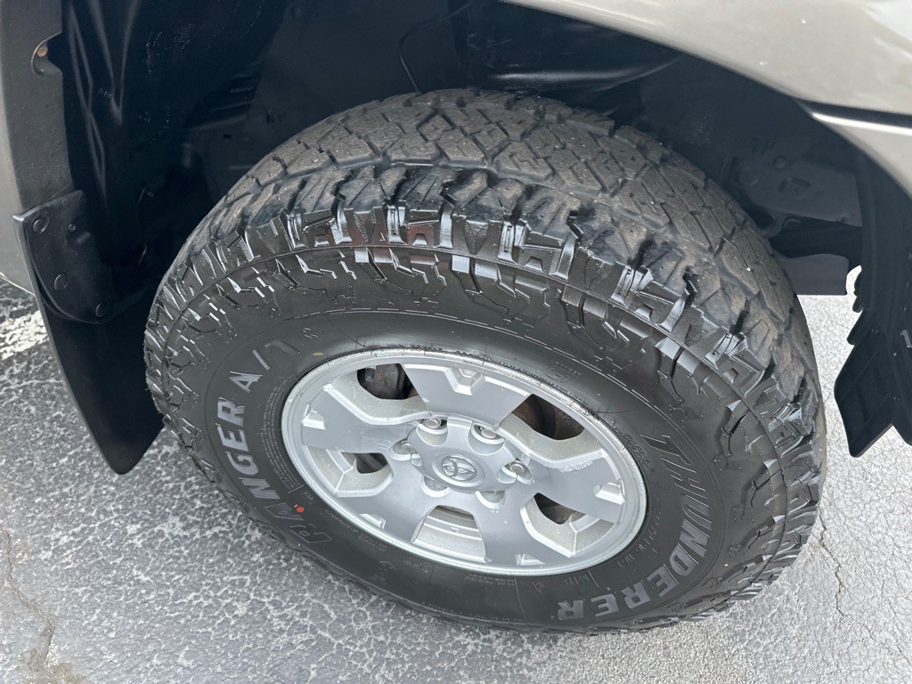 2013 Toyota Tacoma Image 6