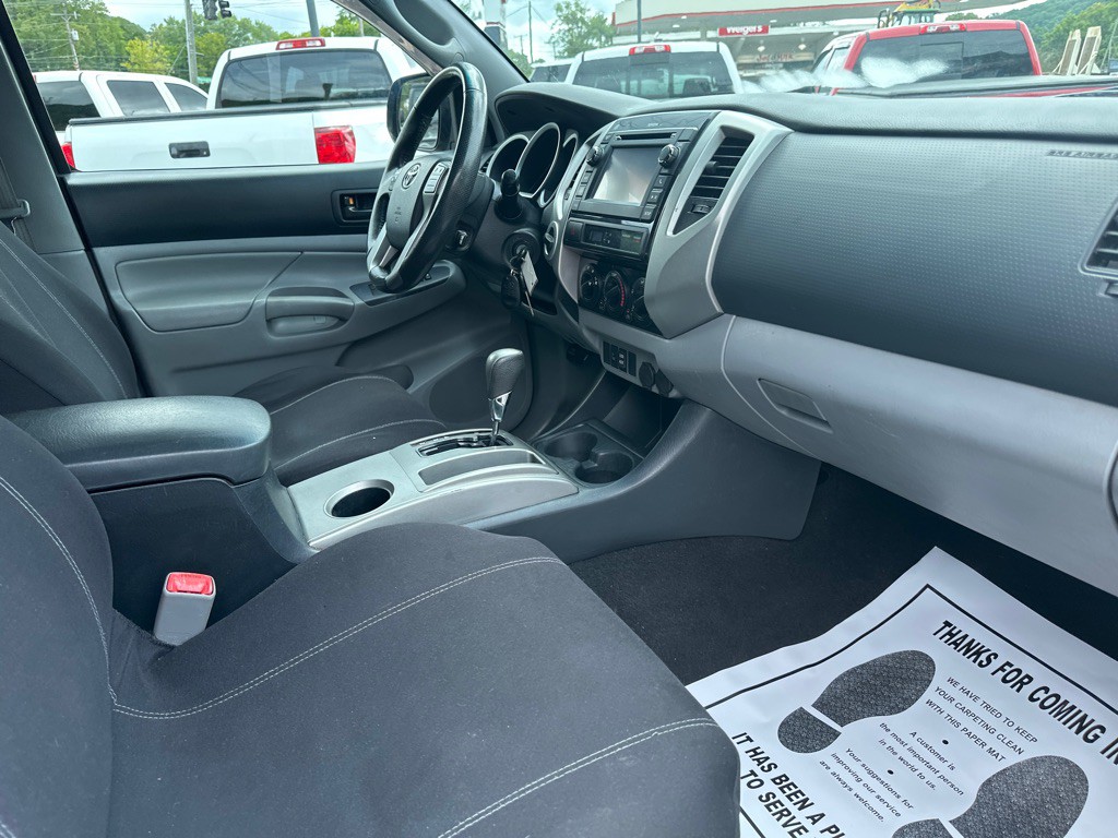 2013 Toyota Tacoma Image 7
