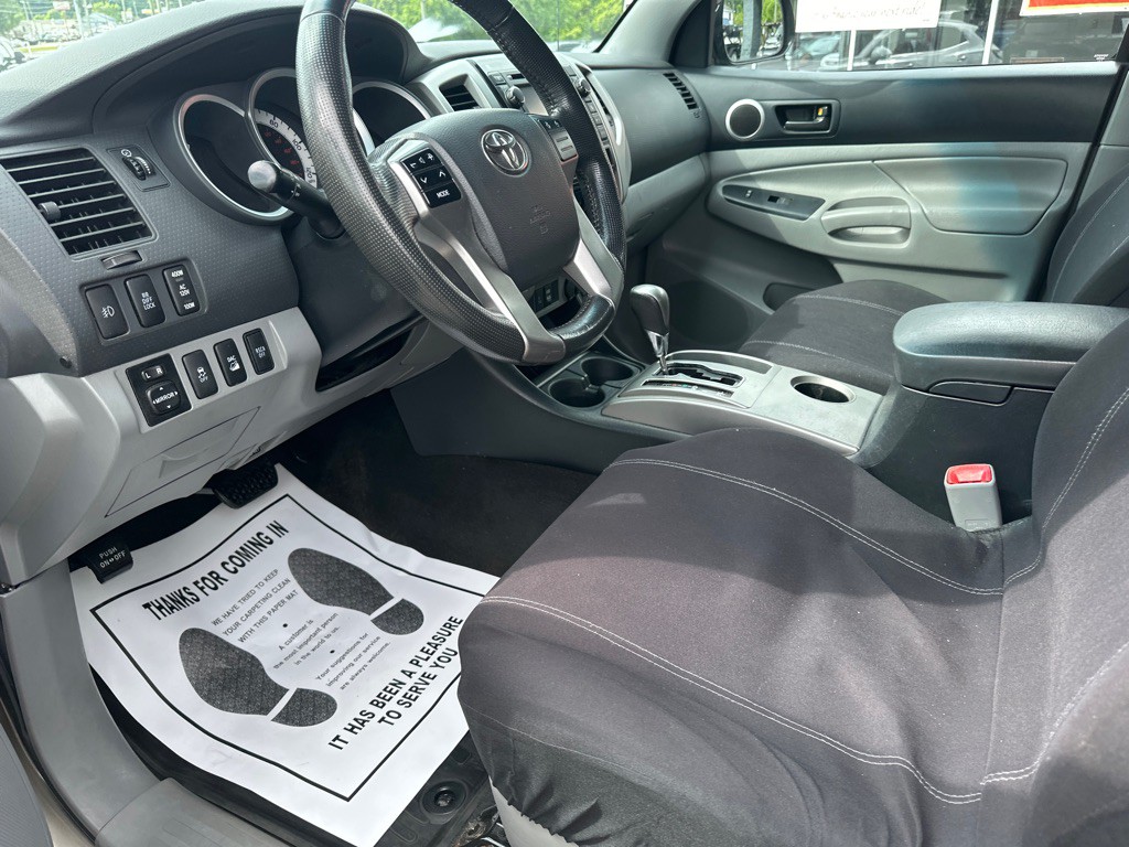 2013 Toyota Tacoma Image 13