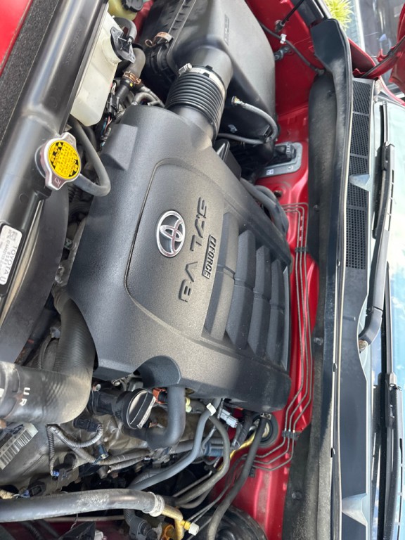 2012 Toyota Tundra Image 18