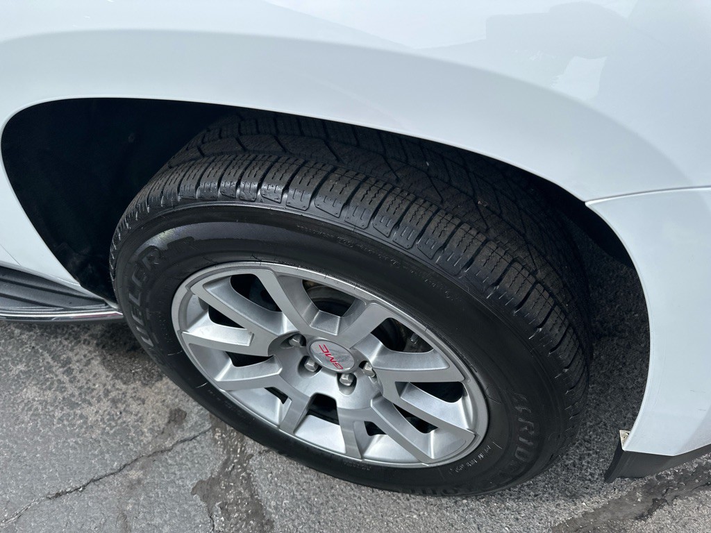 2019 GMC Yukon Image 8