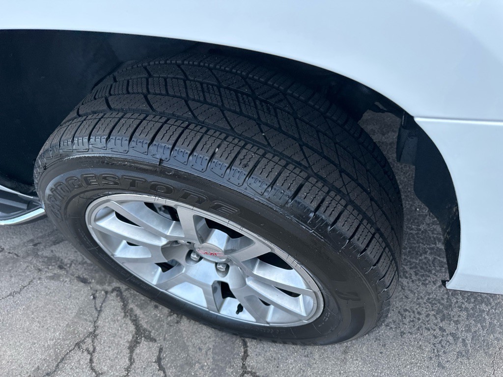 2019 GMC Yukon Image 17