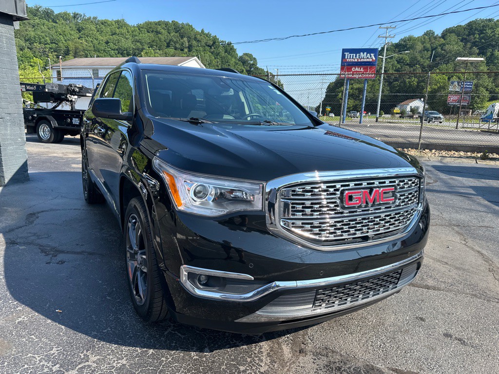 2017 GMC Acadia Image 5