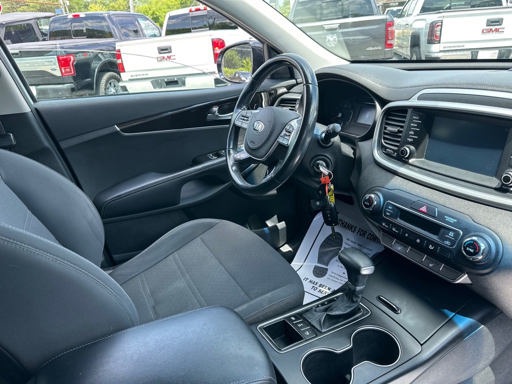 2019 Kia Sorento Image 8