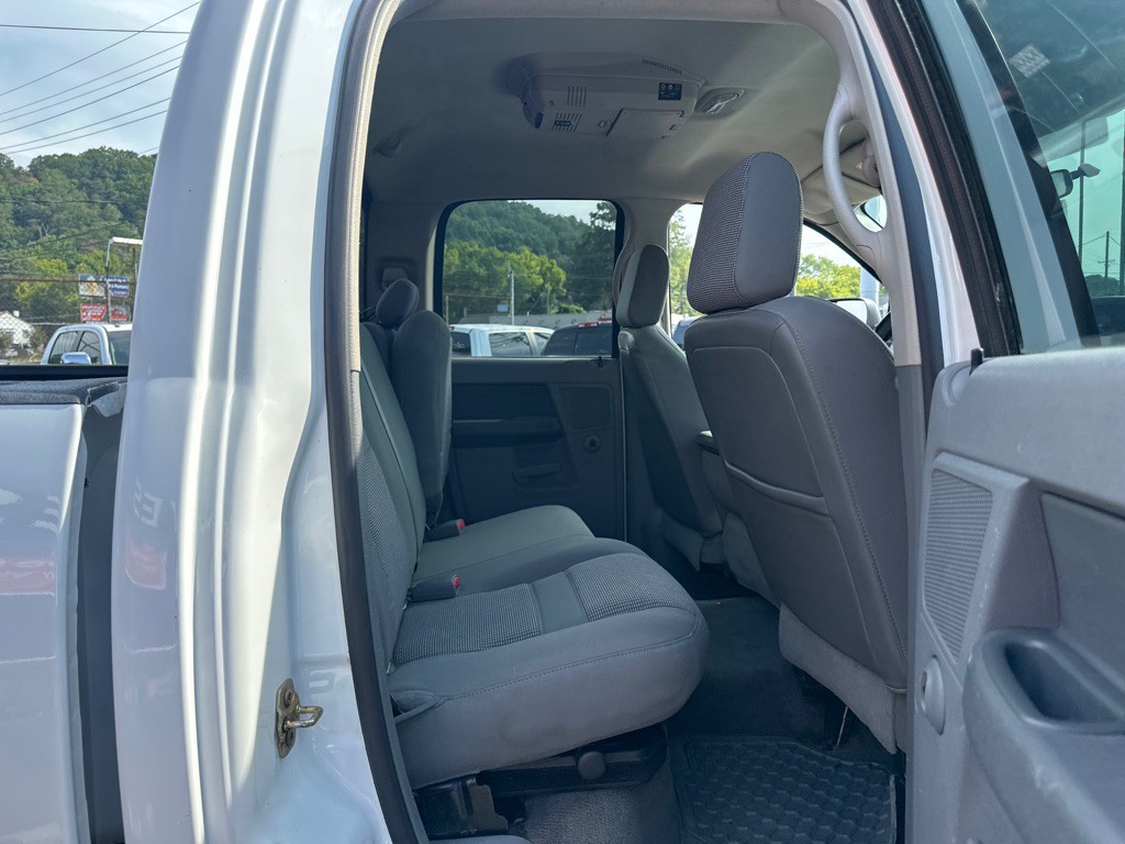 2006 Dodge Ram 2500 Image 9