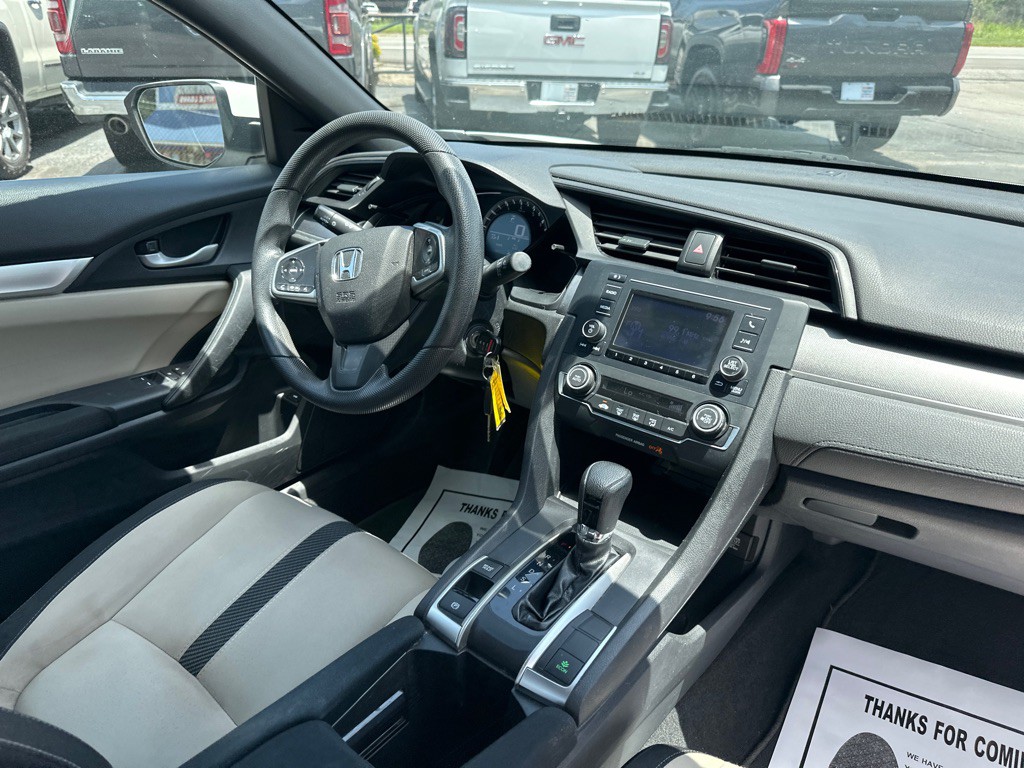 2018 Honda Civic Image 11
