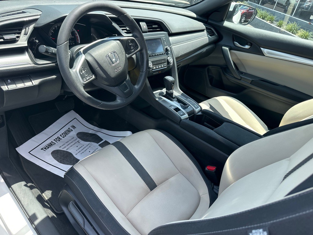 2018 Honda Civic Image 13