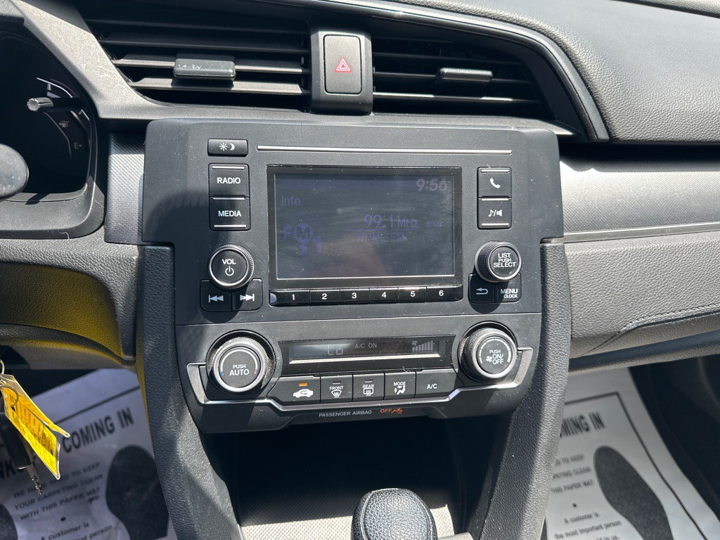 2018 Honda Civic Image 15