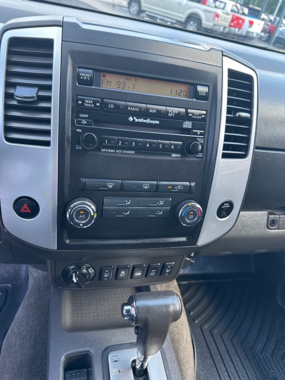 2012 Nissan Frontier Image 14