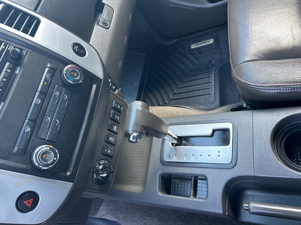 2012 Nissan Frontier Image 17