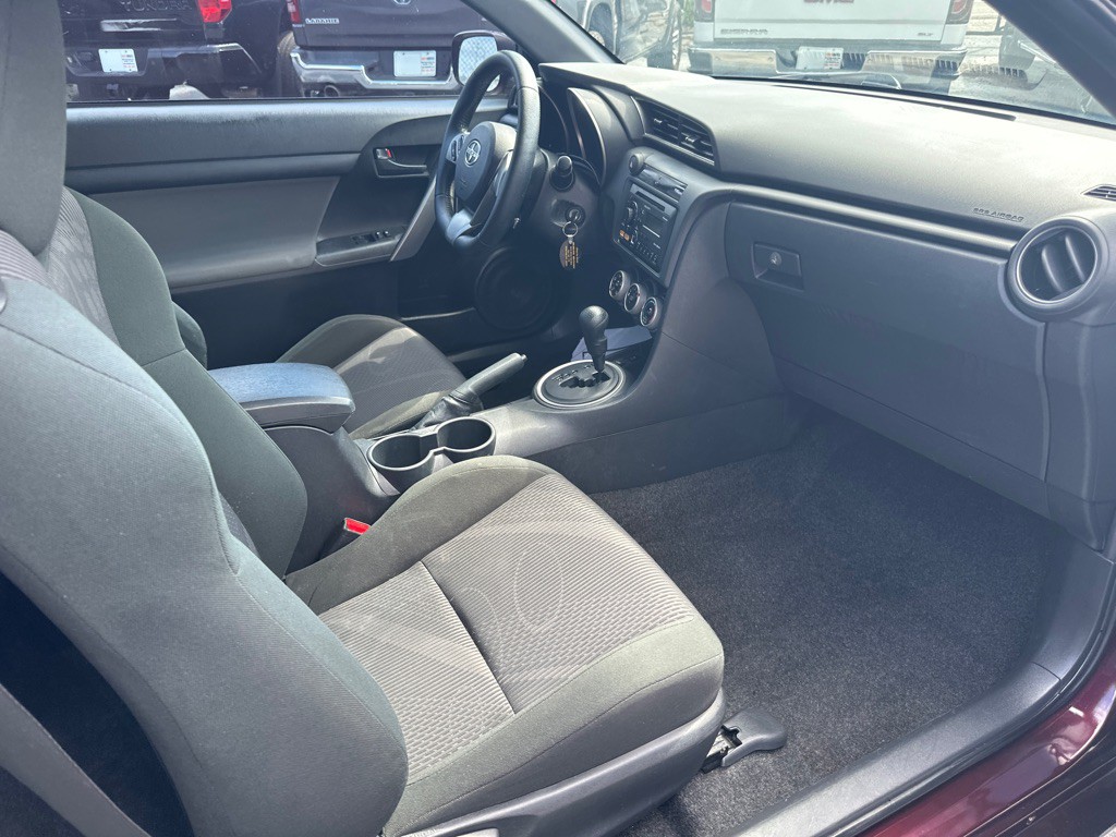 2012 Scion tC Image 8
