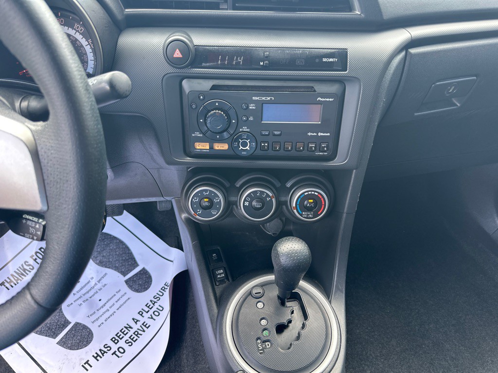 2012 Scion tC Image 16