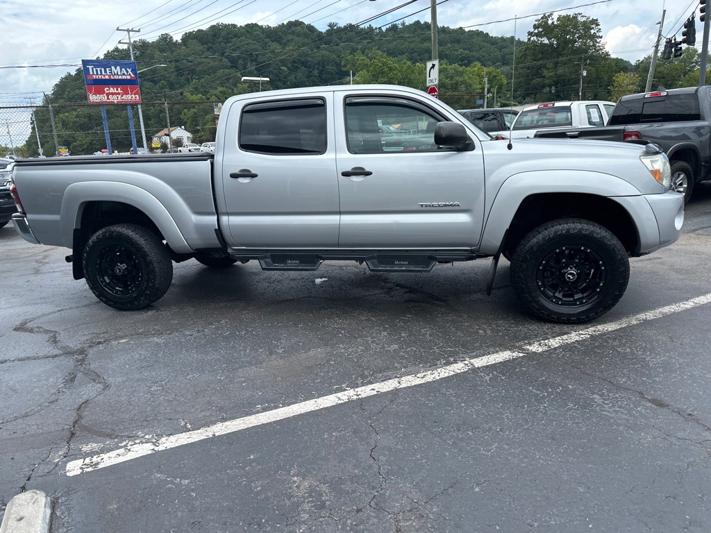 2011 Toyota Tacoma Image 5