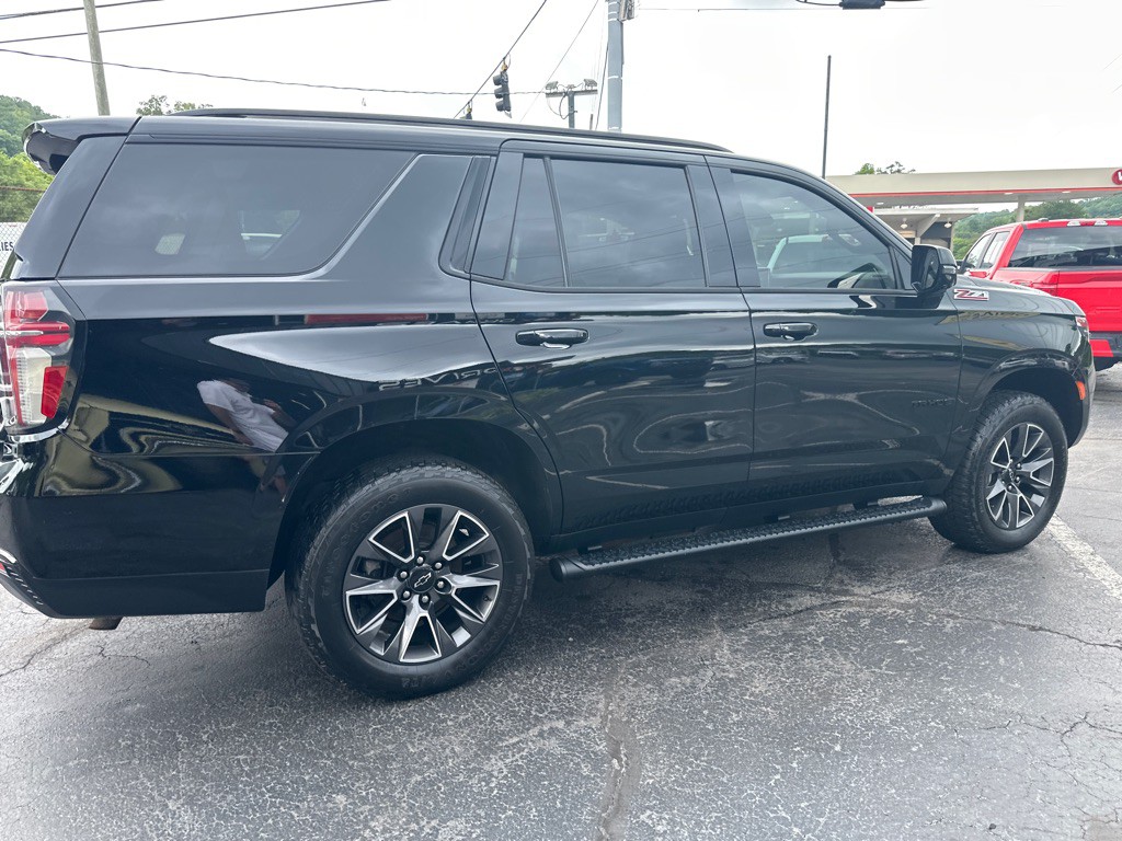 2021 Chevrolet Tahoe Image 4