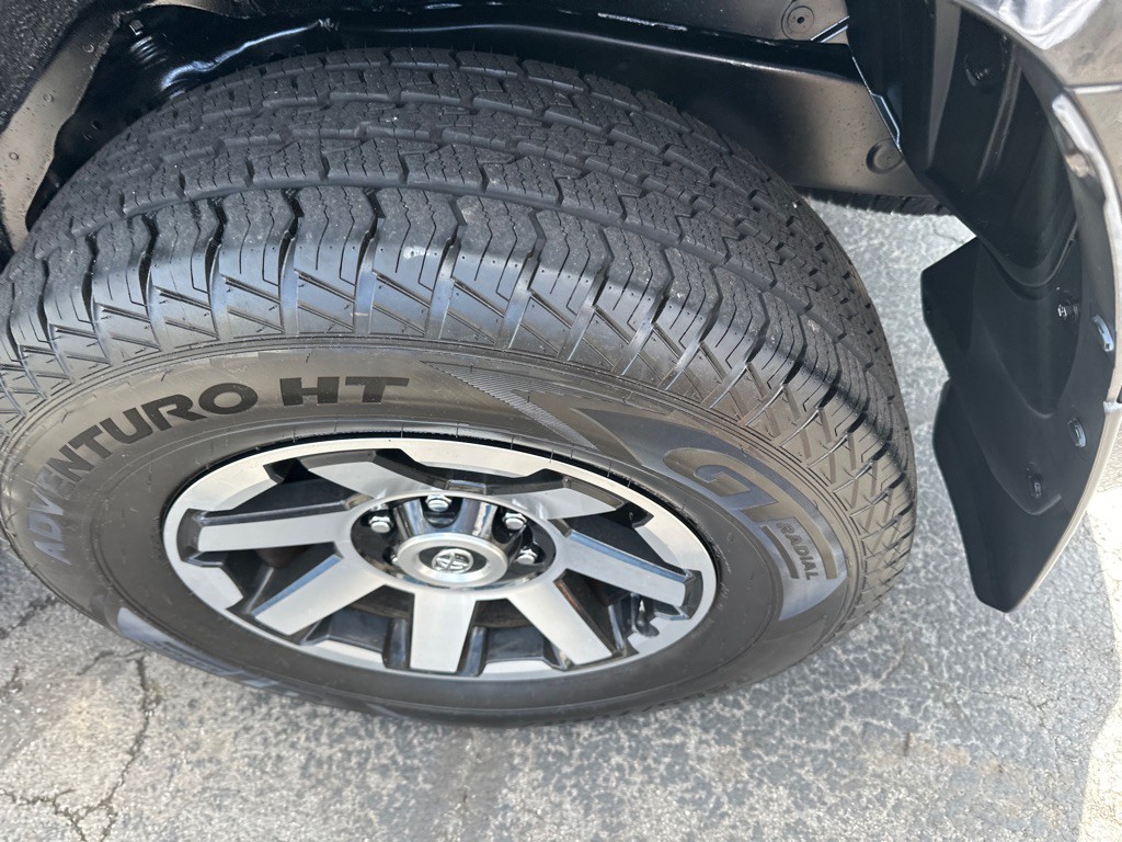2018 Toyota 4Runner Image 14