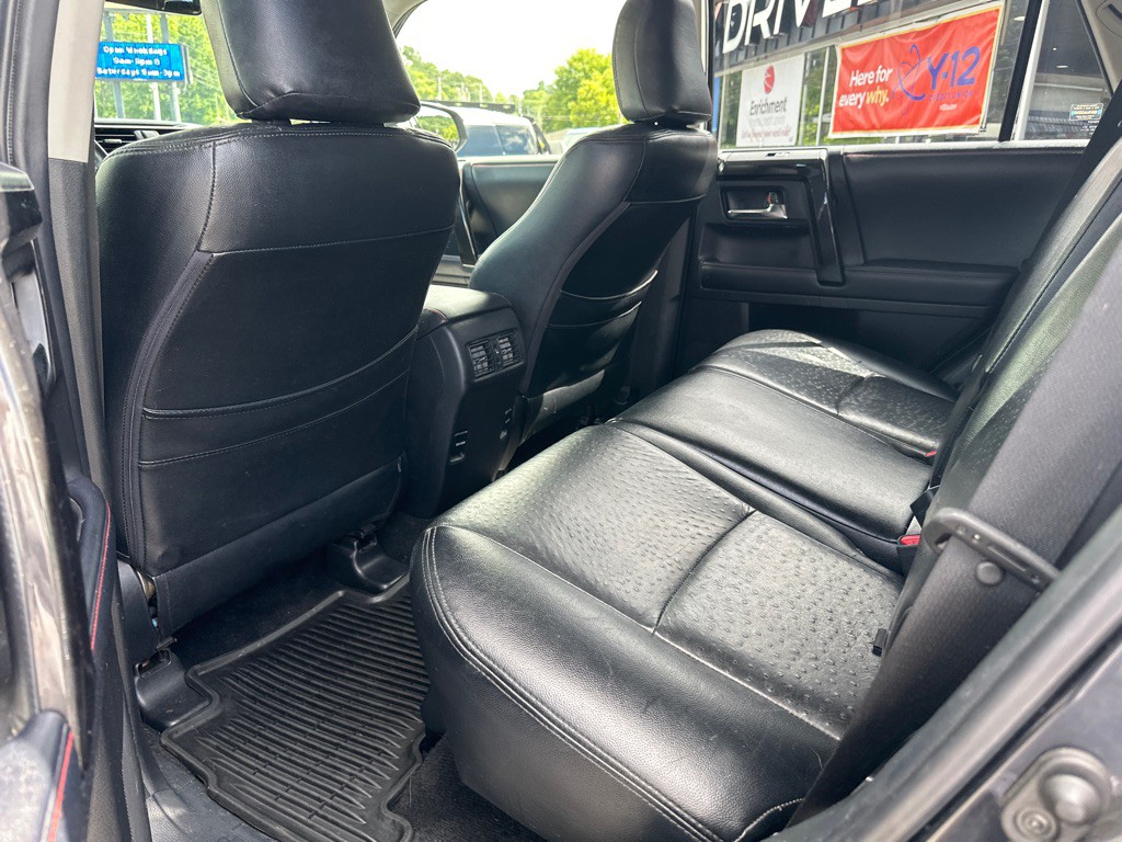 2018 Toyota 4Runner Image 15