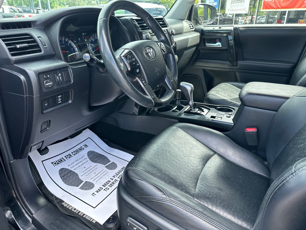 2018 Toyota 4Runner Image 16