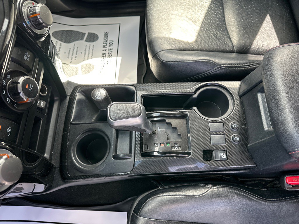 2018 Toyota 4Runner Image 18