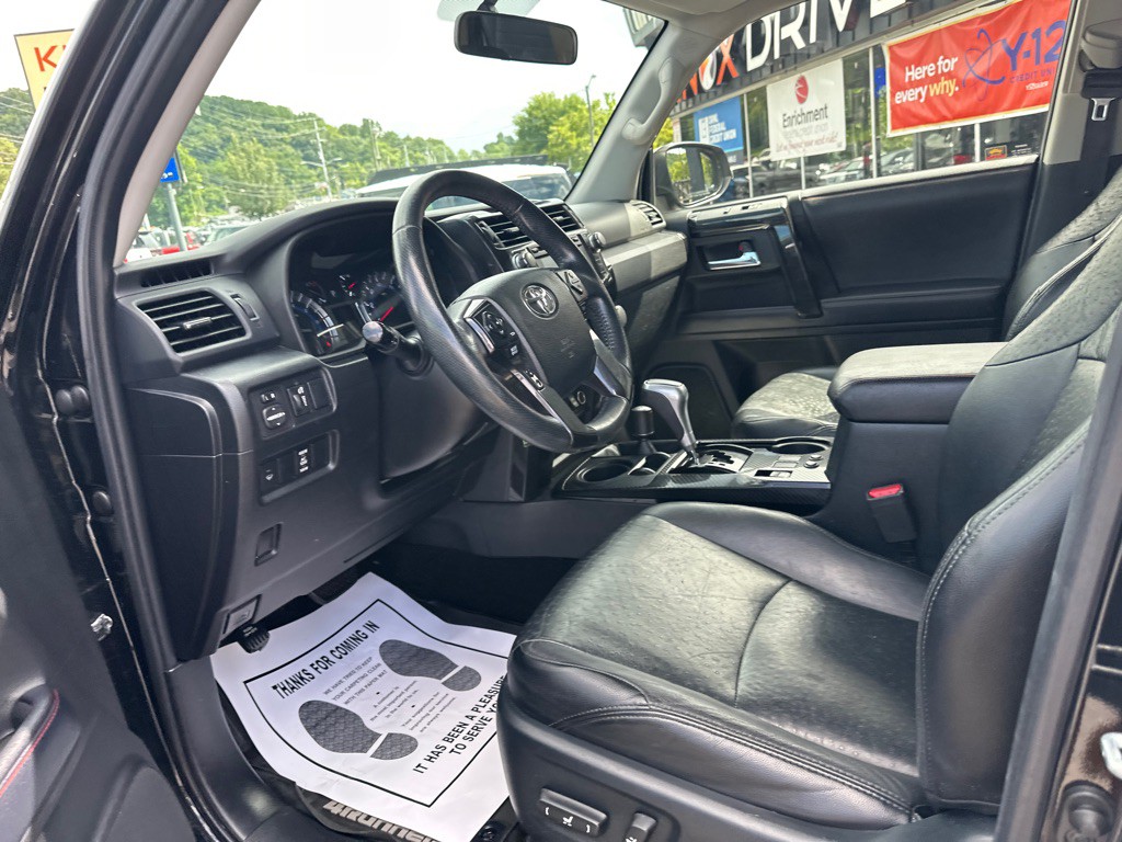 2018 Toyota 4Runner Image 21