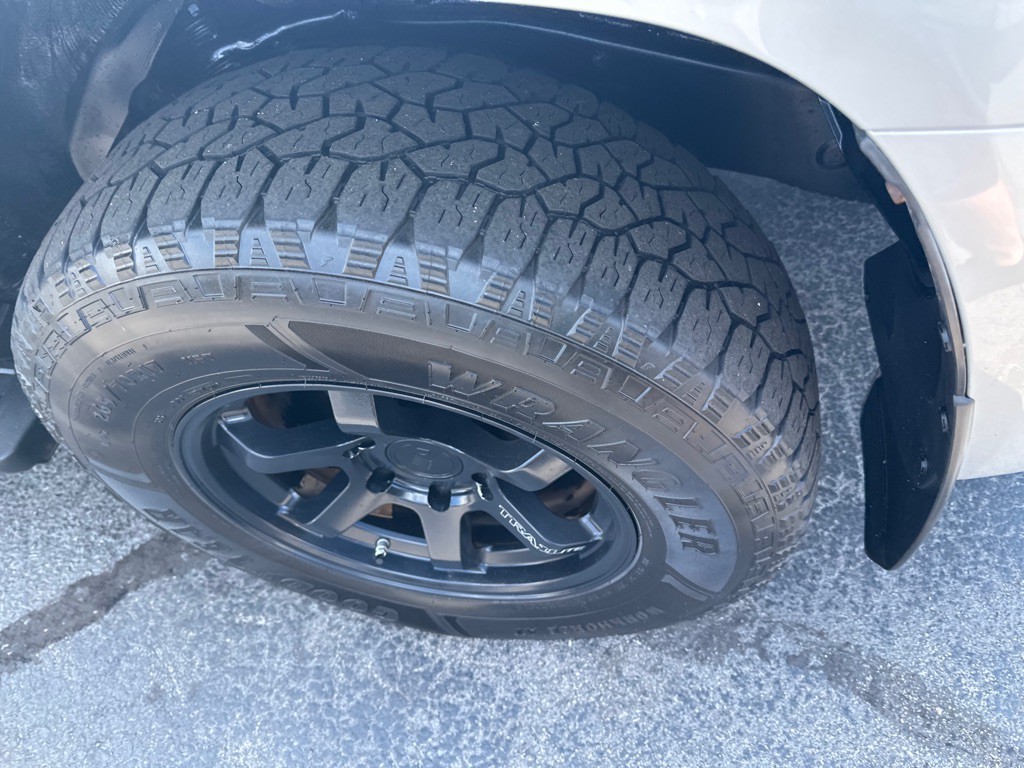 2018 Toyota 4Runner Image 12