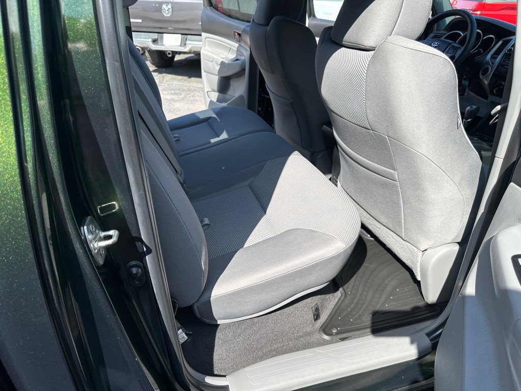 2012 Toyota Tacoma Image 11