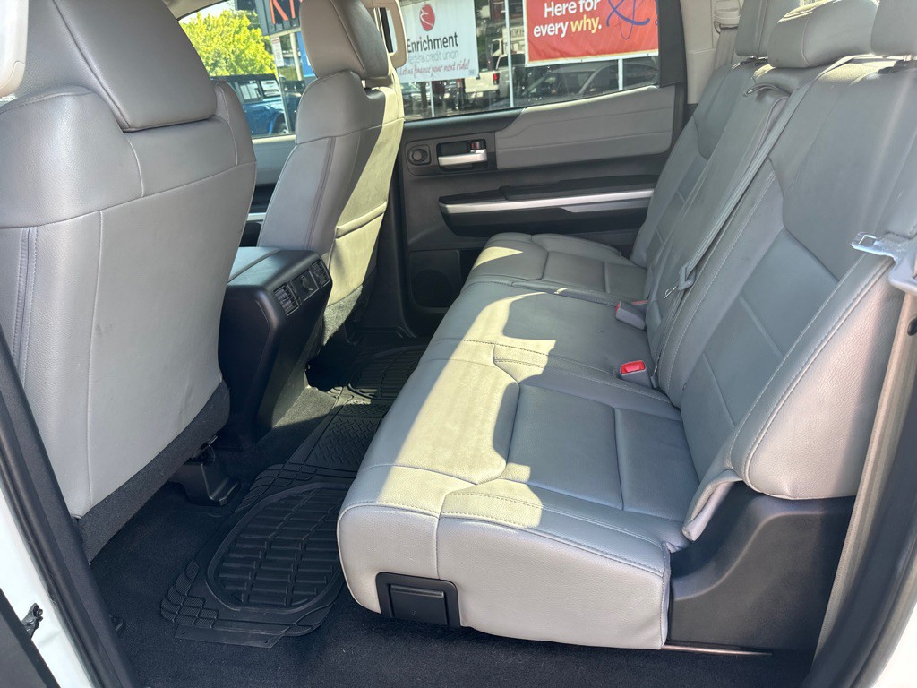 2017 Toyota Tundra Image 6